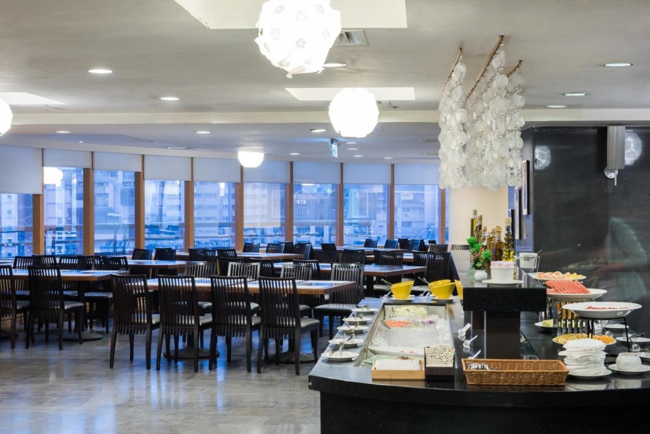 Hometel Hotel גאושיונג מראה חיצוני תמונה