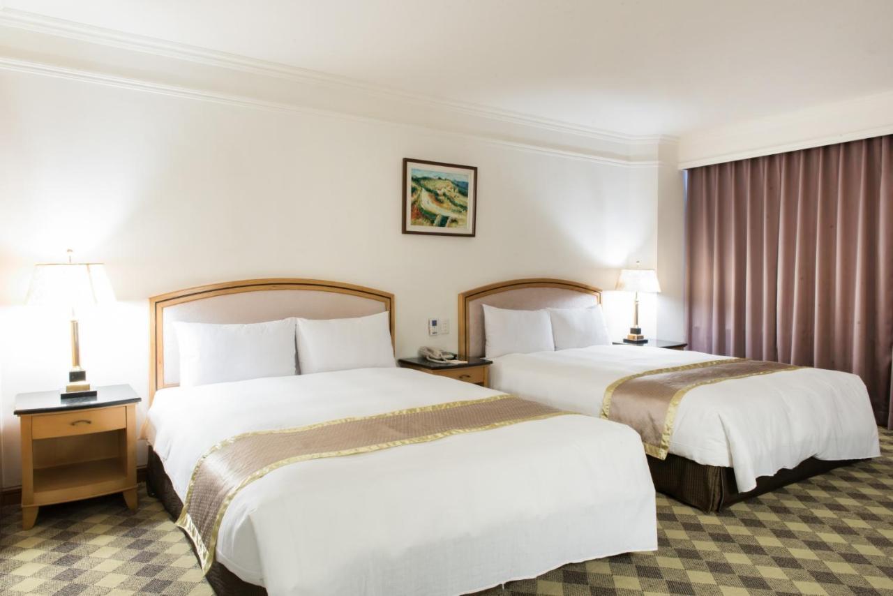 Hometel Hotel גאושיונג מראה חיצוני תמונה