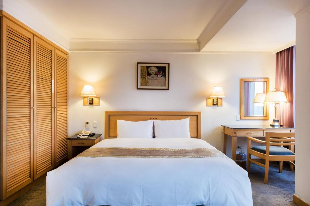 Hometel Hotel גאושיונג מראה חיצוני תמונה