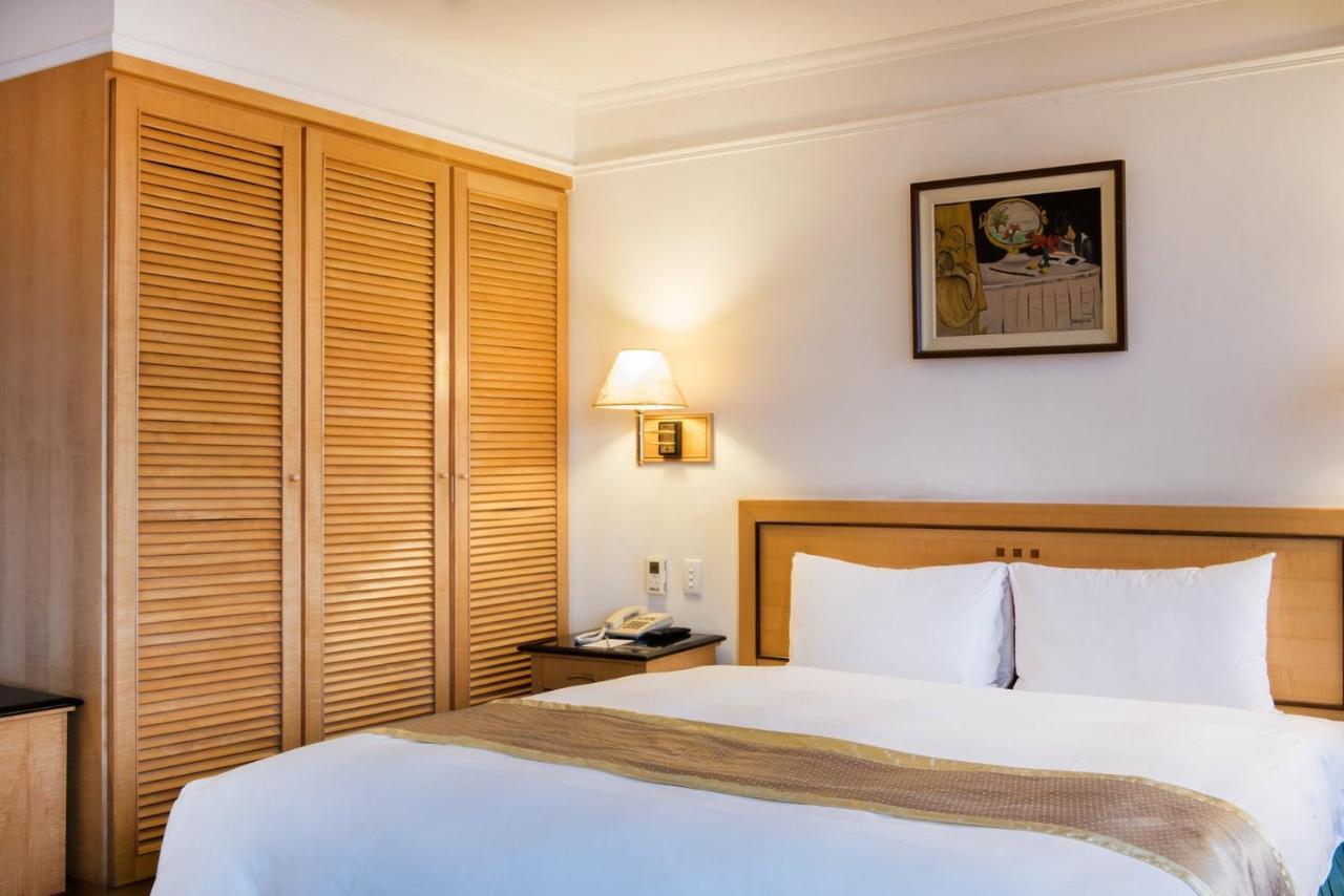 Hometel Hotel גאושיונג מראה חיצוני תמונה