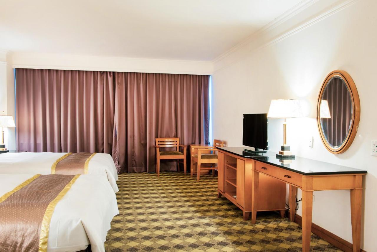 Hometel Hotel גאושיונג מראה חיצוני תמונה
